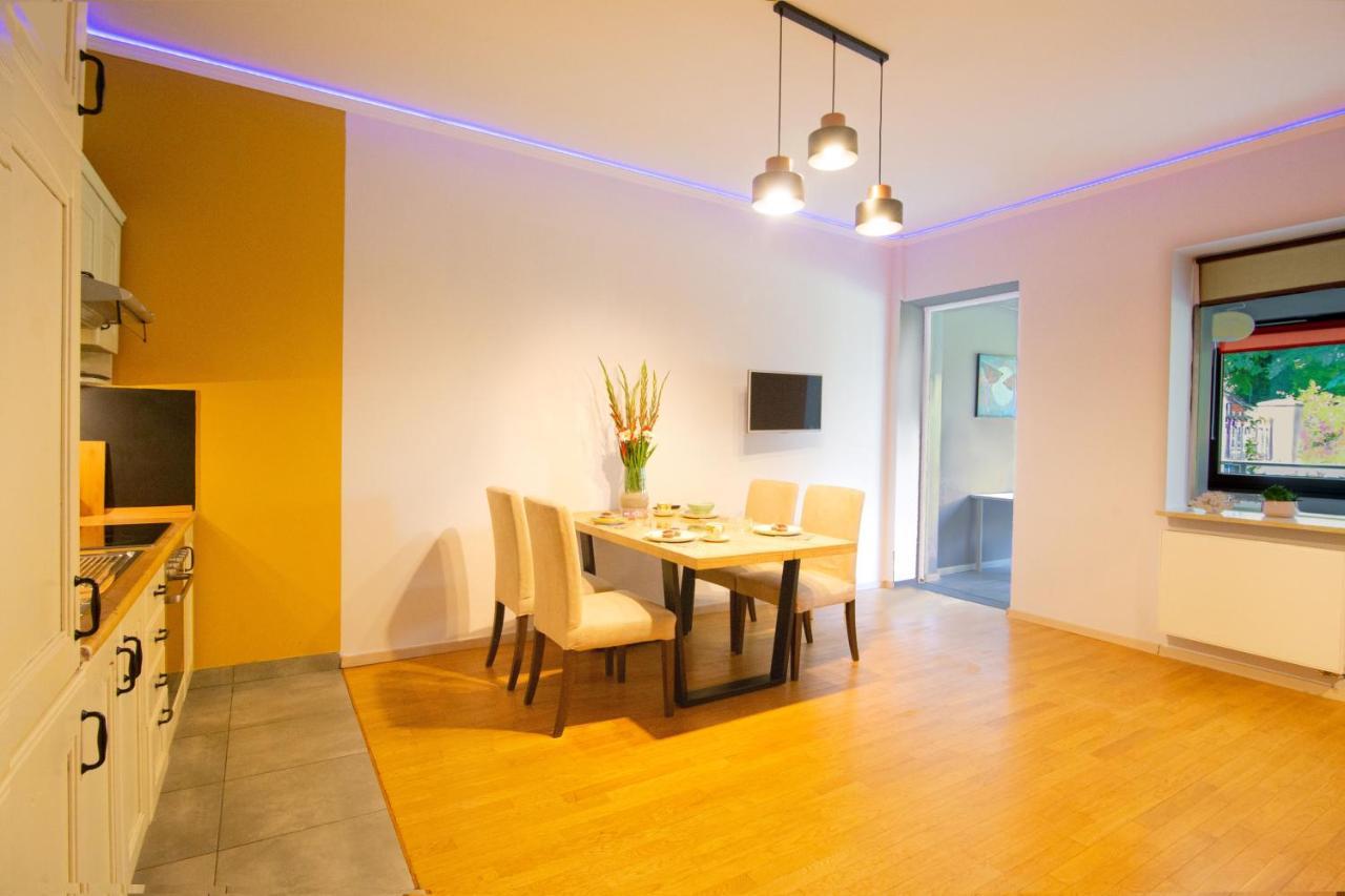 Garden Studio In The Old Town Apartment Krakow Bagian luar foto